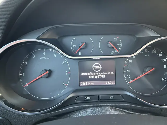 Opel Crossland 1.2 Turbo Ultimate 2022 Benzine 17