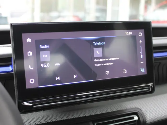 Citroën C3 HYBRID 110 PLUS 2025 Hybride Benzine 17