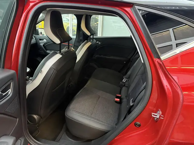 Renault Captur 1.3 TCe 130 Intens 2020 Benzine 6