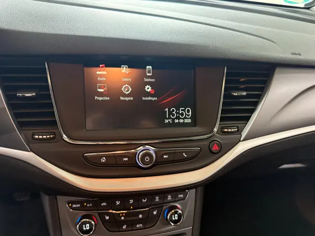 Opel Astra 1.2 Business Executive 2020 Benzine 17