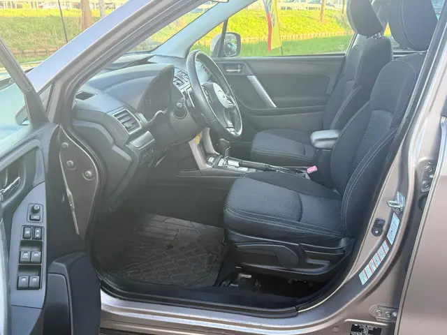 Subaru Forester 2.0 Comfort**** automaat **** 2015 Benzine 8