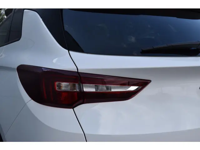 Opel Grandland X 1.2 Turbo Elegance 2021 Benzine 25