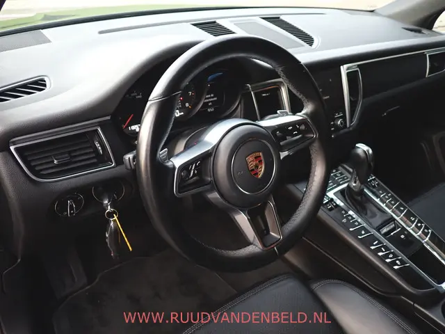 Porsche Macan 2.0 2017 Benzine 10