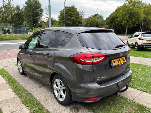 Ford C-MAX 1.5 Titanium|NAVI|PDC|CRUISE|AIRCO 2015 Benzine 3