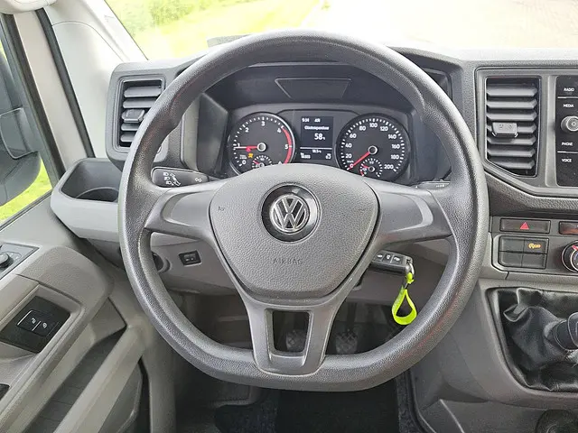 Volkswagen Crafter 35 2.0 2022 Diesel 12