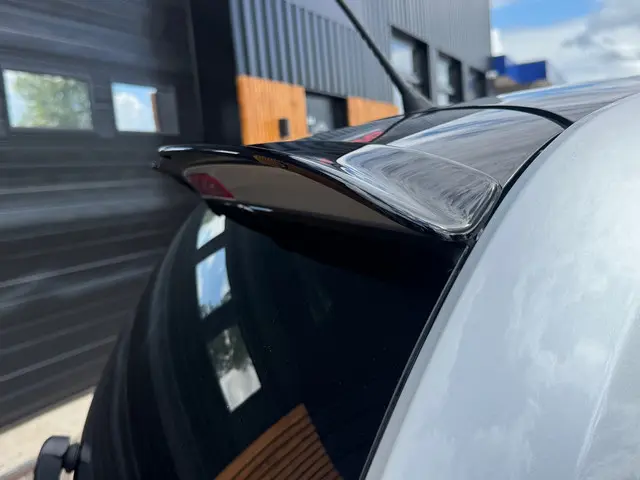 SEAT Mii 1.0 FR Connect Airco Cruise PDC 2016 Benzine 27