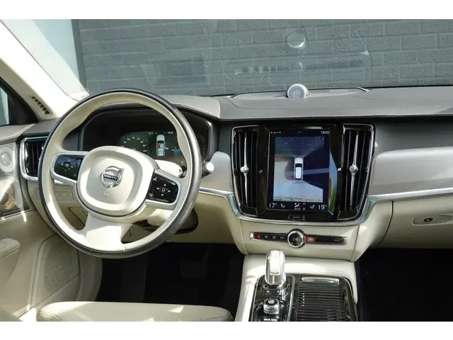 Volvo V90 2.0 T8 AWD Inscription 2018 Hybride Benzine 11