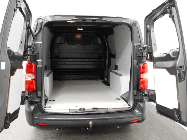 Opel Vivaro 1.5 CDTI L3H1 Edition 2022 Diesel 3
