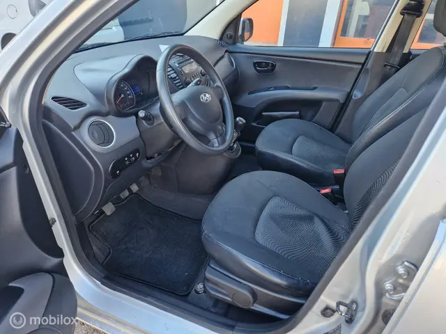 Hyundai i10 1.0i i-Drive AIRCO APK FEB 2026 2014 Benzine 9