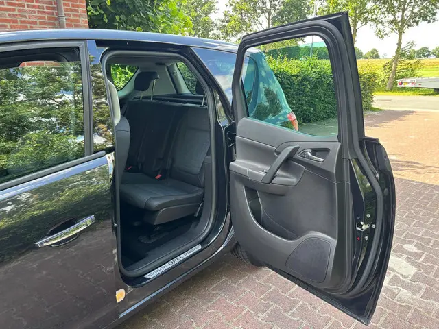 Opel Meriva 1.4 Turbo Cosmo 2012 Benzine 13