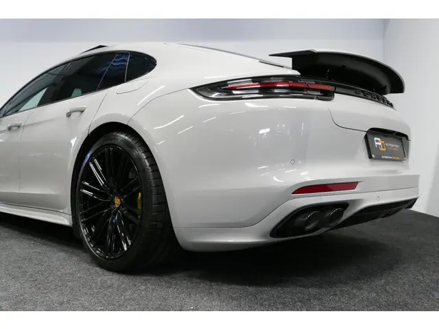 Porsche Panamera 2.9 4 E-Hybrid 2020 Hybride Benzine 45