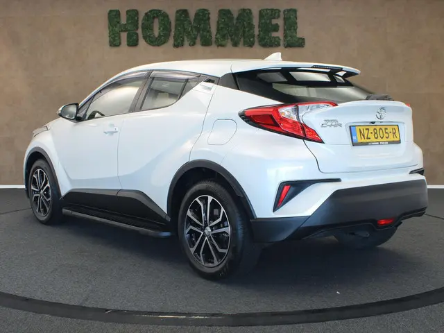 Toyota C-HR 1.2 Dynamic 2017 Benzine 11