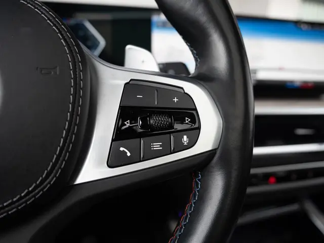 BMW X7 M60i xDrive 2023 Benzine 37