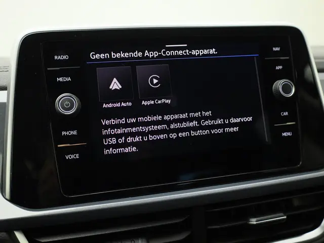 Volkswagen T-Roc 1.5TSI/150PK Style DSG 2025 Benzine 12