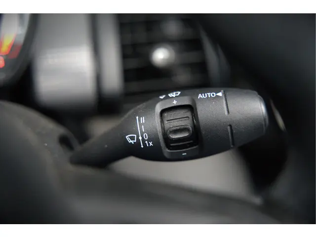 MINI Cooper Cabrio Mini 1.5 Chili 2018 Benzine 13