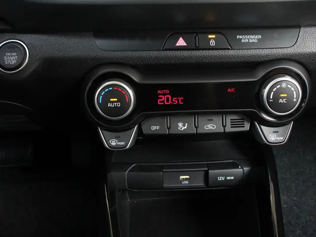 Kia Stonic 1.0 T-GDi MHEV DynamicPlusLine 2023 Benzine 18