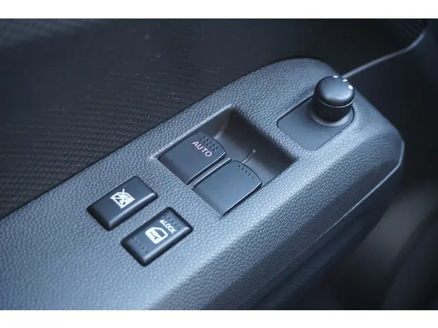 Opel Agila 1.0 Berlin 2014 Benzine 14