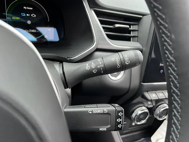 Mitsubishi ASX 1.6 HEV AT Instyle 2023 Hybride Benzine 31