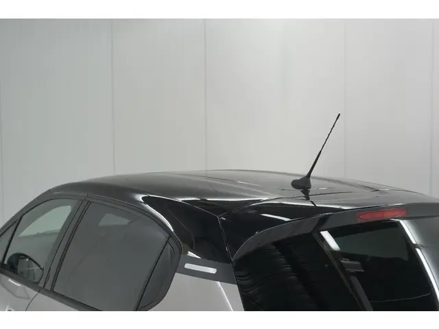 Citroën C3 PureTech 82 S&S Feel Edition 2021 Benzine 24