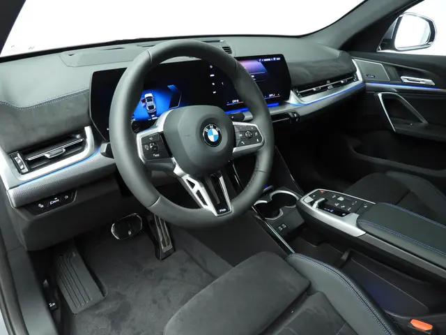 BMW X2 sDrive 20i 2026 Benzine 6