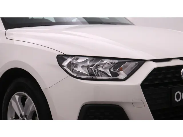 Audi A1 Sportback 25 TFSI Pro Line 2023 Benzine 12