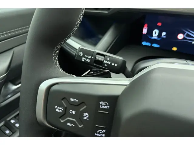 Jeep Compass First Edition 74 kWh 2026 Elektrisch 31