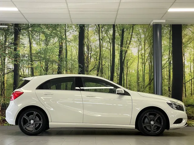 Mercedes-Benz A-Klasse 180 Ambition 2014 Benzine 4