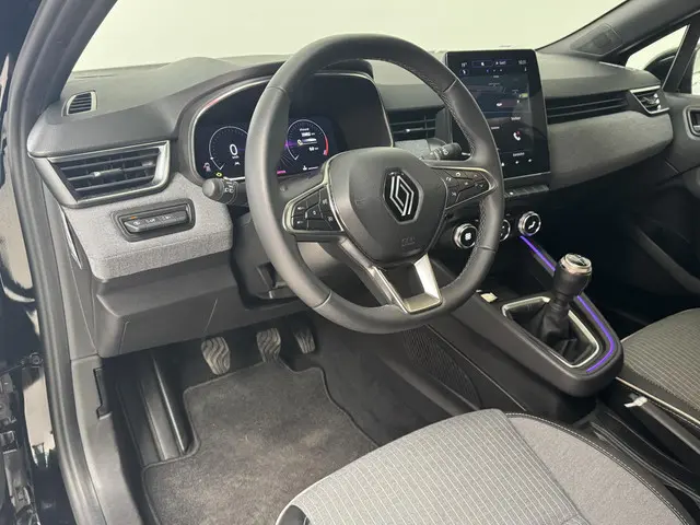 Renault Clio 1.0 TCe 90 GPF Techno 2024 Benzine 21