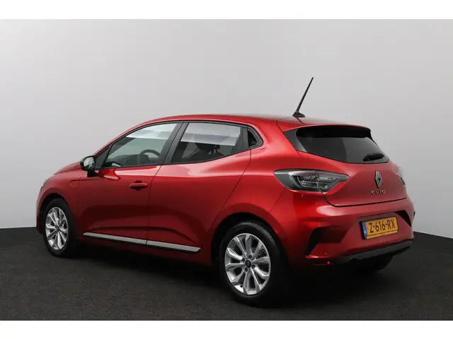 Renault Clio 1.0 TCe 90 GPF evolution 2024 Benzine 37