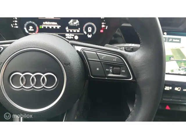 Audi A3 Sportback 30 TFSI S edition 2023 Benzine 19