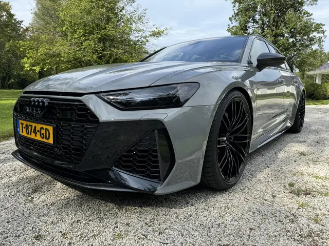 Audi RS6 TFSI quattro 2022 Benzine 5