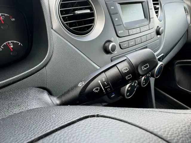Hyundai i10 1.0i Comfort 2018 Benzine 21