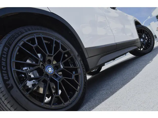 BMW X1 xDrive25e Led - Camera - Cruise 2022 Hybride Benzine 6