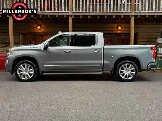 Chevrolet Silverado High Country 2024 LPG/Gas 3