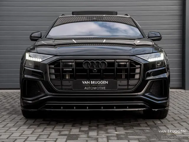 Audi Q8 55 TFSI e quattro S-Line 2022 Hybride Benzine 6