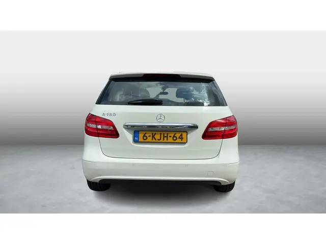 Mercedes-Benz B-Klasse 180 Ambition 2013 Benzine 3