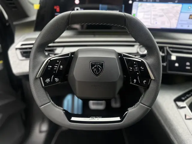 Peugeot 3008 1.2 Hybrid 145 GT 2026 Hybride Benzine 32