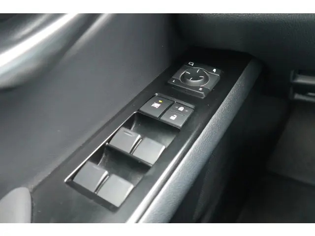 Lexus UX 300e Business 54 kWh 2021 Elektrisch 27
