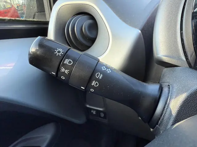 Peugeot 108 1.0 VTi Active Top 2014 Benzine 22