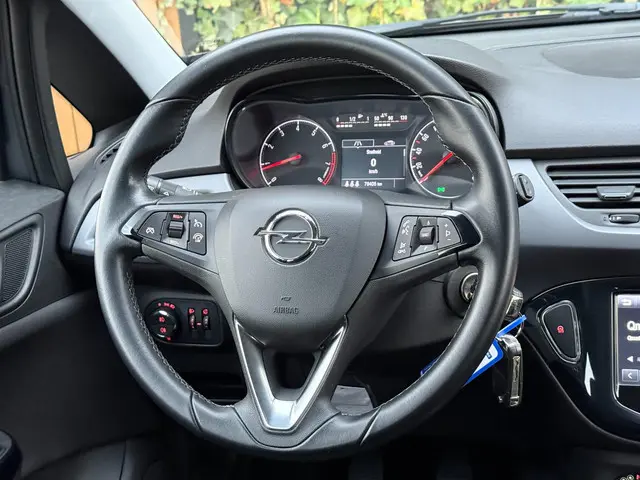 Opel Corsa 1.4 Cosmo|AIRCO|SCHERM|CRUSE 2015 Benzine 10