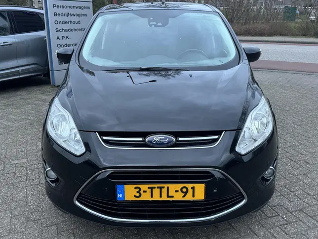 Ford C-MAX 2.0 TDCi Titanium 2013 Diesel 8