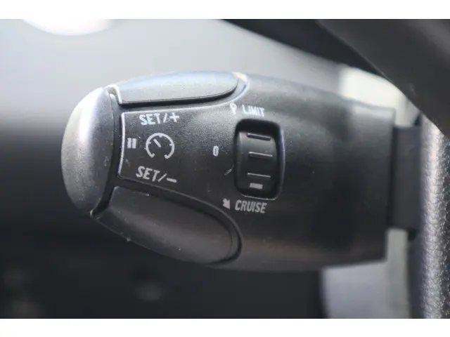 Peugeot 308 1.6 THP Sportium 2013 Benzine 25