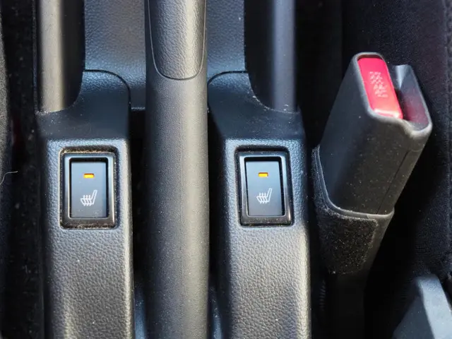 Suzuki Swift 1.2 Style Smart Hybrid 2025 Benzine 18