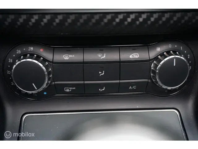 Mercedes-Benz A-Klasse 180 Prestige 2015 Benzine 14