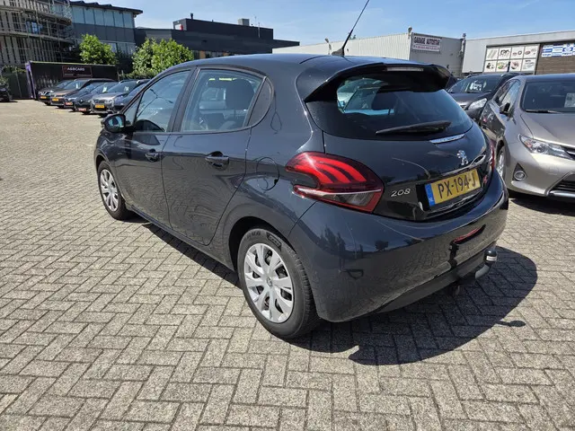 Peugeot 208 1.2 VTi NAVI/NAP/CRUISCONTROL 2017 Benzine 6