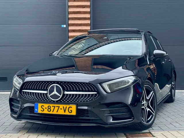 Mercedes-Benz A-Klasse 180 Premium Plus 2020 Benzine 2