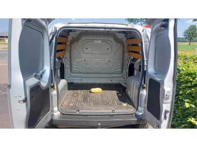 Citroën Nemo 1.3 HDiF 2015 Diesel 10