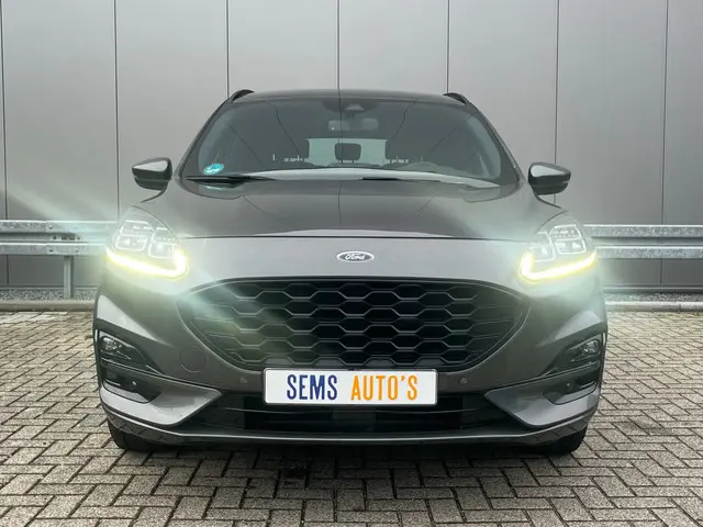 Ford Kuga 2.5 PHEV ST-Line 2022 Hybride Benzine 8