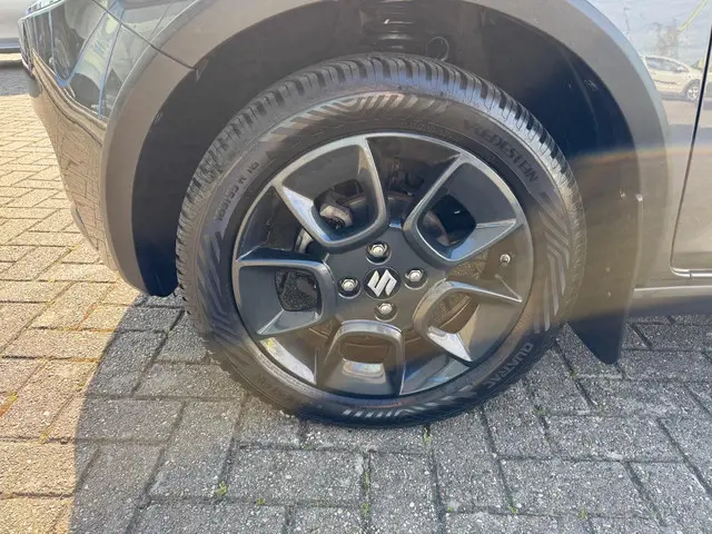 Suzuki Ignis 1.2 Stijl Smart Hybrid 2017 Hybride Benzine 3