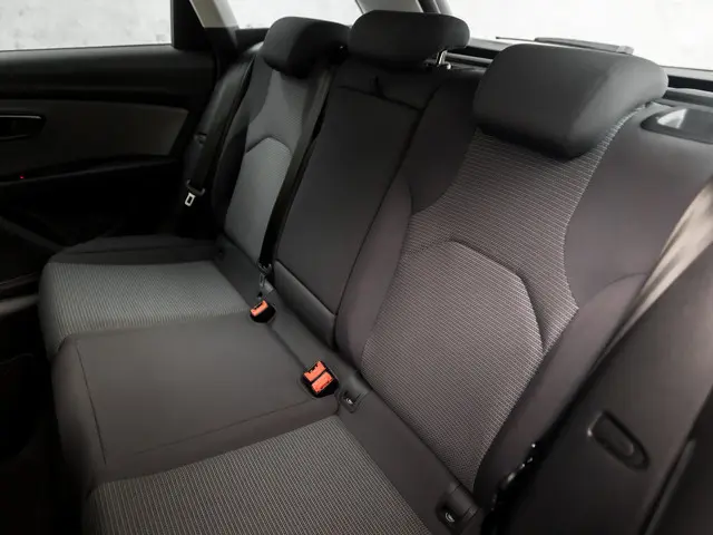 SEAT Leon ST 1.5 TSI Sport 2020 Benzine 14